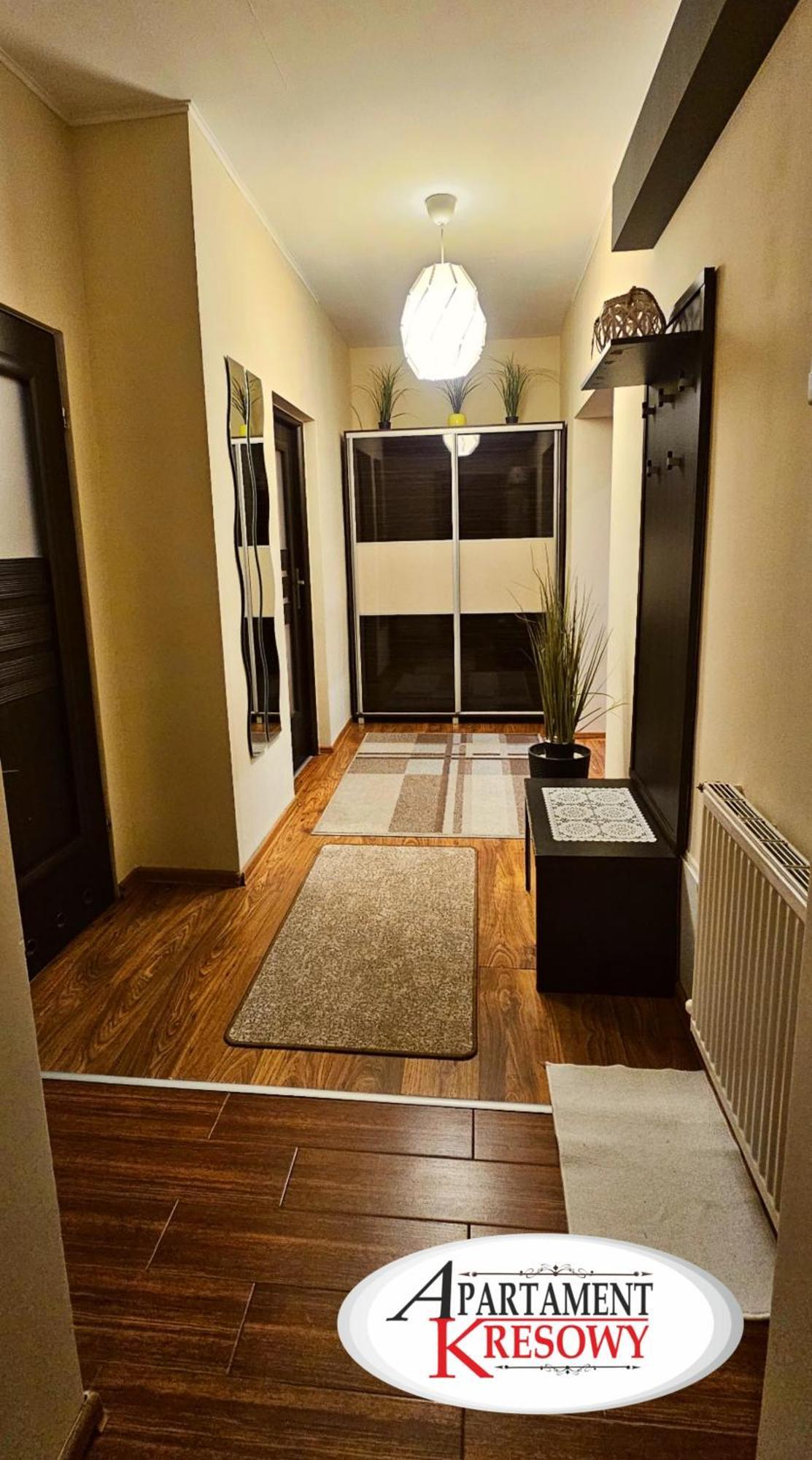 Apartament Kresowy Parter 3 Pokoje Duza Lazienka Kabino-Wanna Spa Wi Fi Ekspres 2X Smart Tv Antresola Parking Free Plac Zabaw Bilet Na Aquapark 150M W Cenie Хрубешов Екстериор снимка